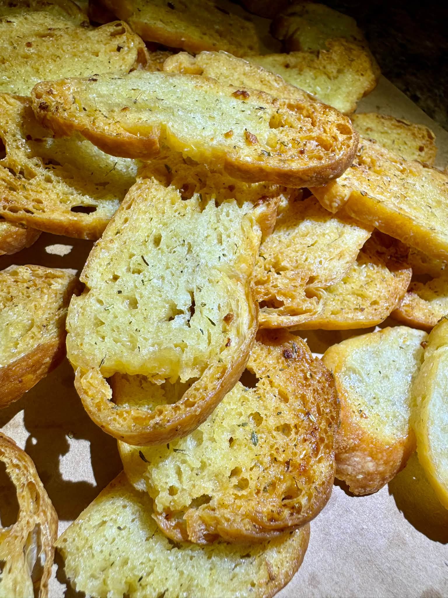 Bread crisps